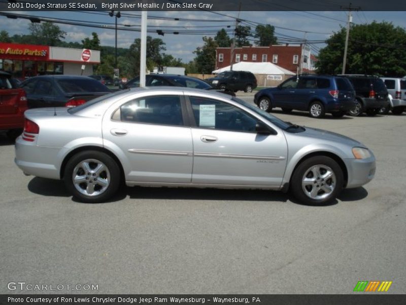 Bright Silver Metallic / Dark Slate Gray 2001 Dodge Stratus SE Sedan