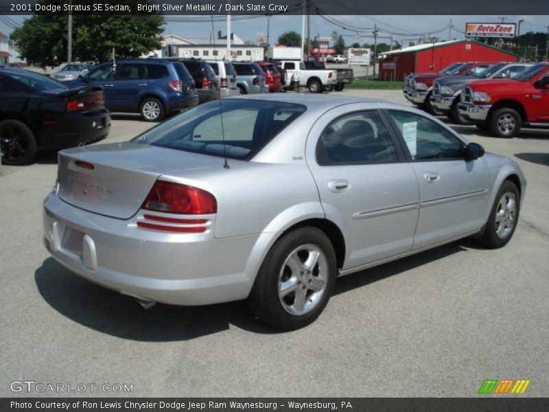 Bright Silver Metallic / Dark Slate Gray 2001 Dodge Stratus SE Sedan