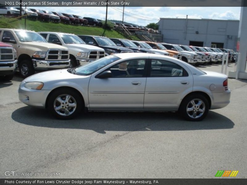 Bright Silver Metallic / Dark Slate Gray 2001 Dodge Stratus SE Sedan