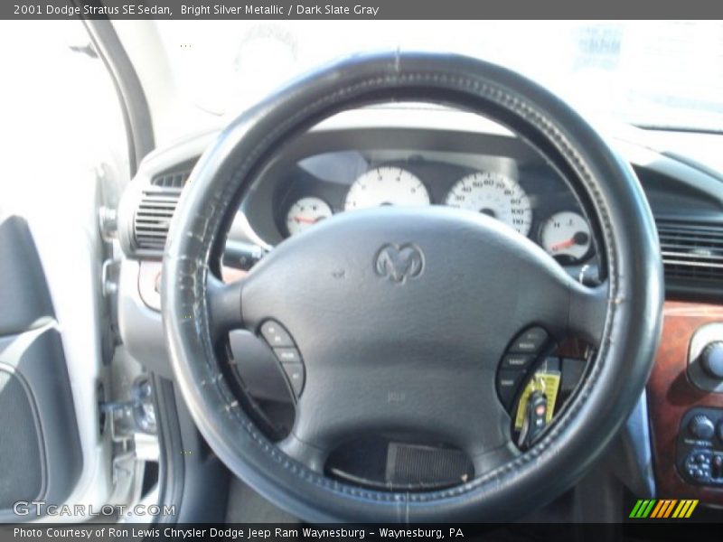 Bright Silver Metallic / Dark Slate Gray 2001 Dodge Stratus SE Sedan