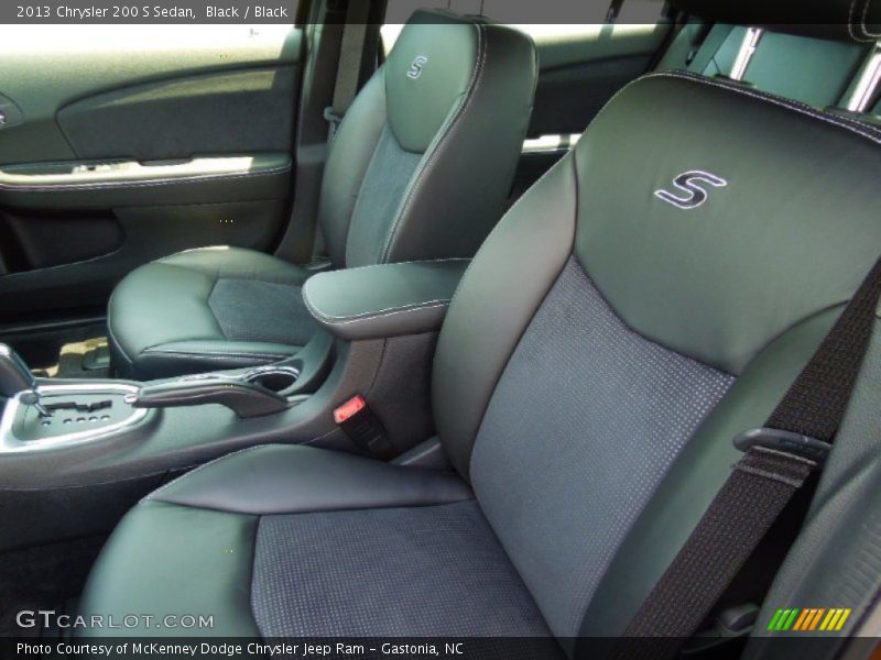 Front Seat of 2013 200 S Sedan