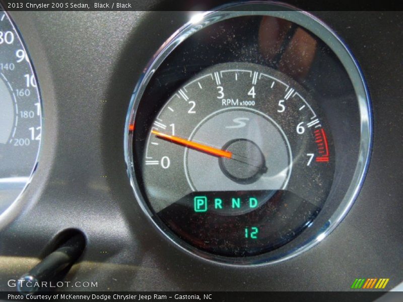 Black / Black 2013 Chrysler 200 S Sedan
