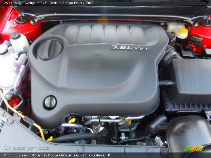 Redline 2-Coat Pearl / Black 2013 Dodge Avenger SE V6