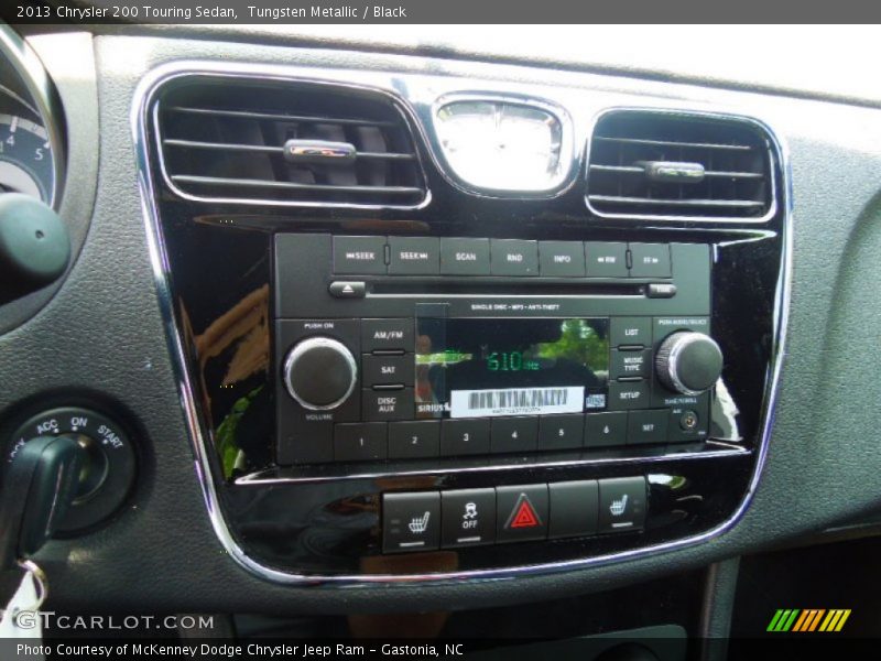 Audio System of 2013 200 Touring Sedan