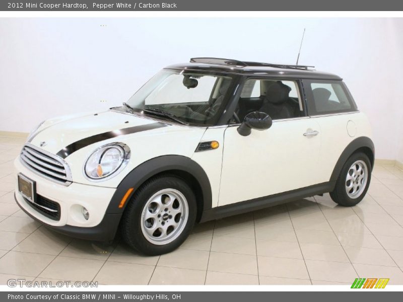 Pepper White / Carbon Black 2012 Mini Cooper Hardtop