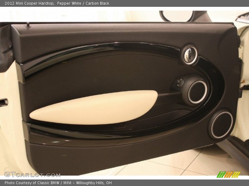 Pepper White / Carbon Black 2012 Mini Cooper Hardtop