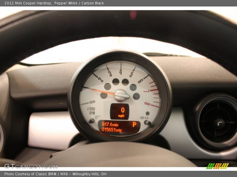 Pepper White / Carbon Black 2012 Mini Cooper Hardtop