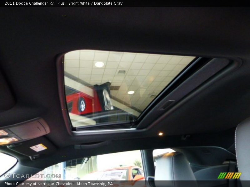 Bright White / Dark Slate Gray 2011 Dodge Challenger R/T Plus