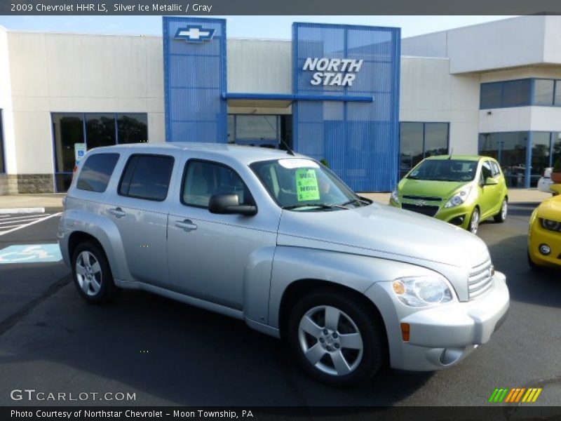 Silver Ice Metallic / Gray 2009 Chevrolet HHR LS