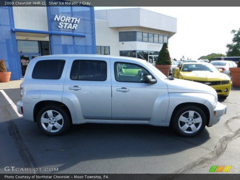 Silver Ice Metallic / Gray 2009 Chevrolet HHR LS
