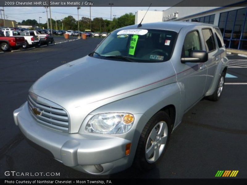 Silver Ice Metallic / Gray 2009 Chevrolet HHR LS