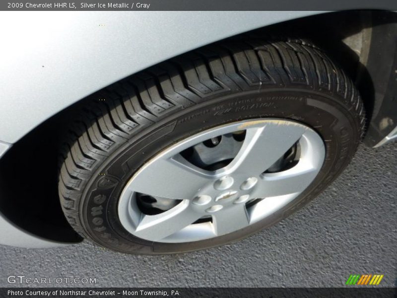 Silver Ice Metallic / Gray 2009 Chevrolet HHR LS
