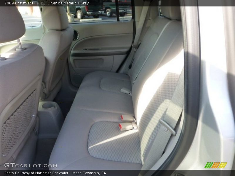Silver Ice Metallic / Gray 2009 Chevrolet HHR LS