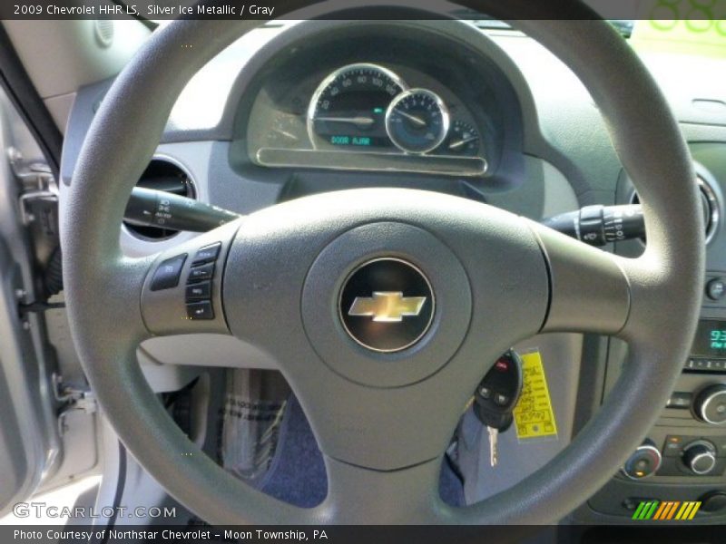 Silver Ice Metallic / Gray 2009 Chevrolet HHR LS