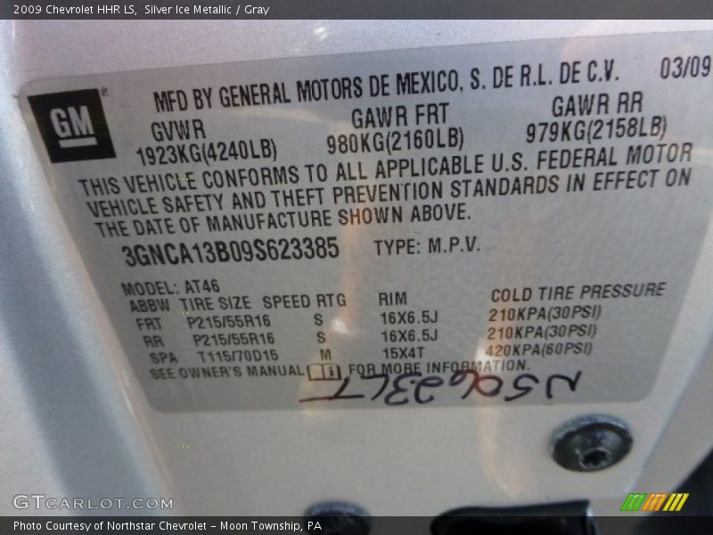 Silver Ice Metallic / Gray 2009 Chevrolet HHR LS