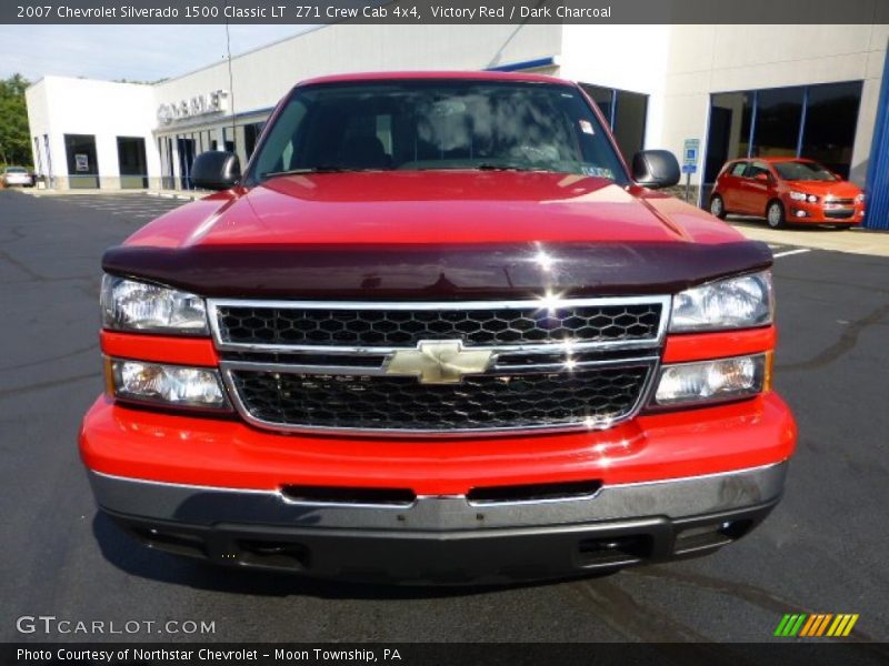 Victory Red / Dark Charcoal 2007 Chevrolet Silverado 1500 Classic LT  Z71 Crew Cab 4x4