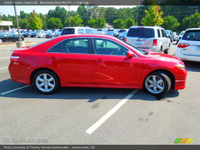 Barcelona Red Metallic / Charcoal 2009 Toyota Camry SE