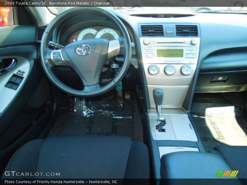 Barcelona Red Metallic / Charcoal 2009 Toyota Camry SE