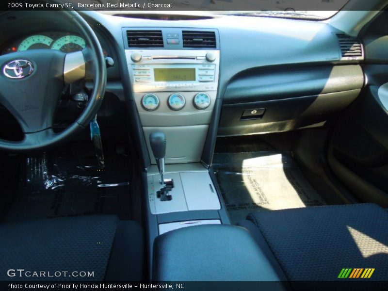Barcelona Red Metallic / Charcoal 2009 Toyota Camry SE