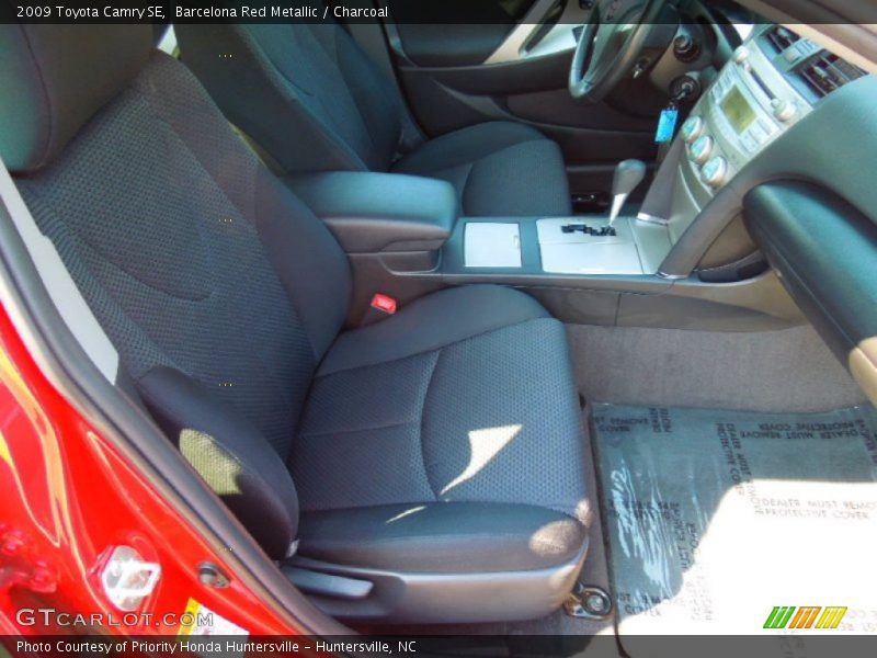 Barcelona Red Metallic / Charcoal 2009 Toyota Camry SE