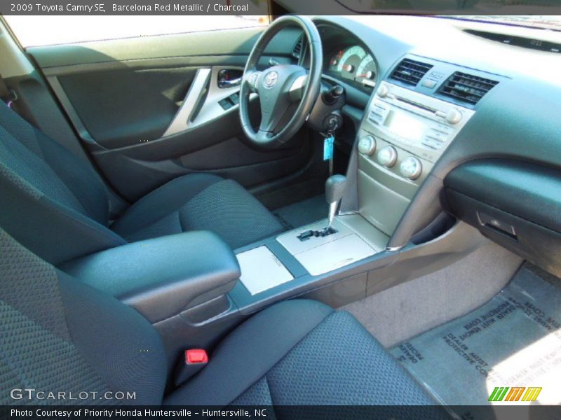 Barcelona Red Metallic / Charcoal 2009 Toyota Camry SE
