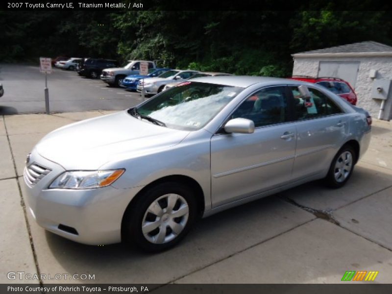 Titanium Metallic / Ash 2007 Toyota Camry LE