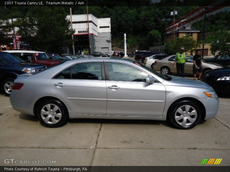 Titanium Metallic / Ash 2007 Toyota Camry LE