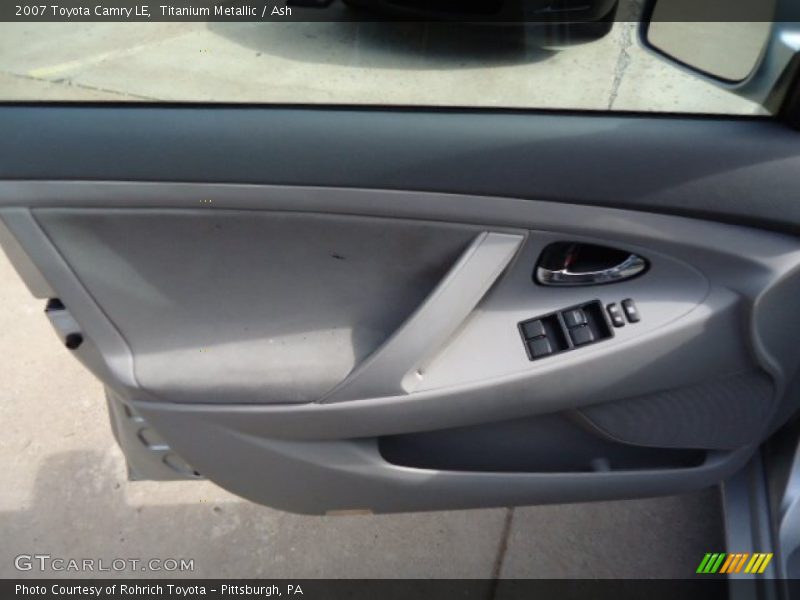 Titanium Metallic / Ash 2007 Toyota Camry LE