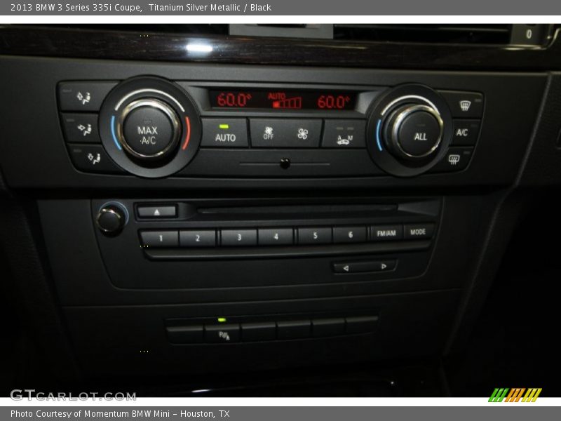 Controls of 2013 3 Series 335i Coupe
