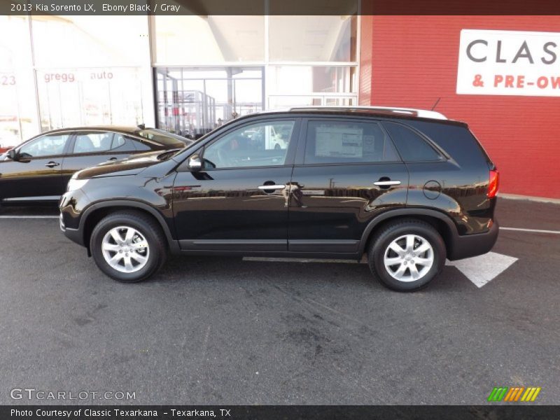 Ebony Black / Gray 2013 Kia Sorento LX