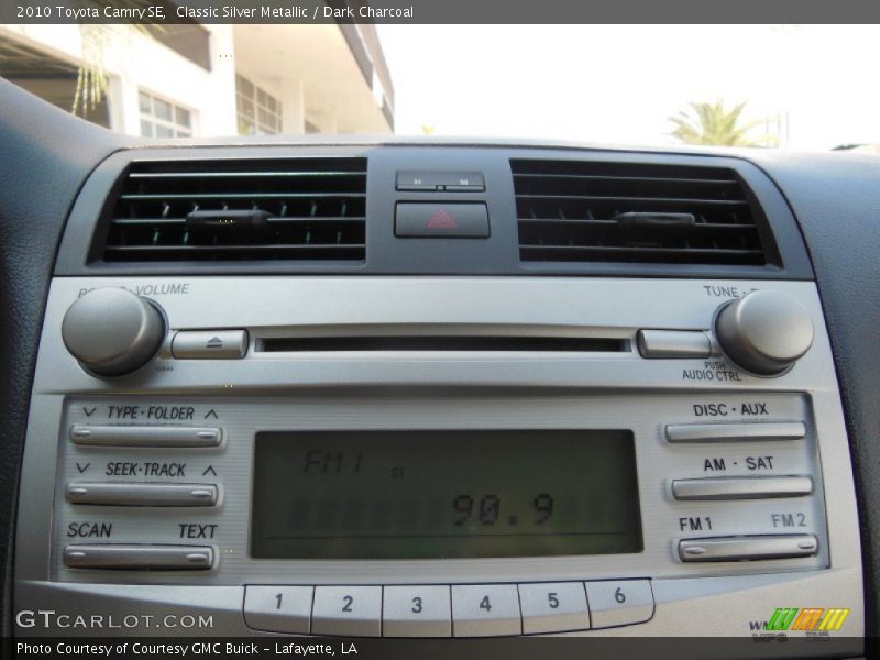 Classic Silver Metallic / Dark Charcoal 2010 Toyota Camry SE