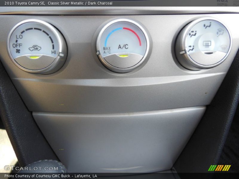 Classic Silver Metallic / Dark Charcoal 2010 Toyota Camry SE