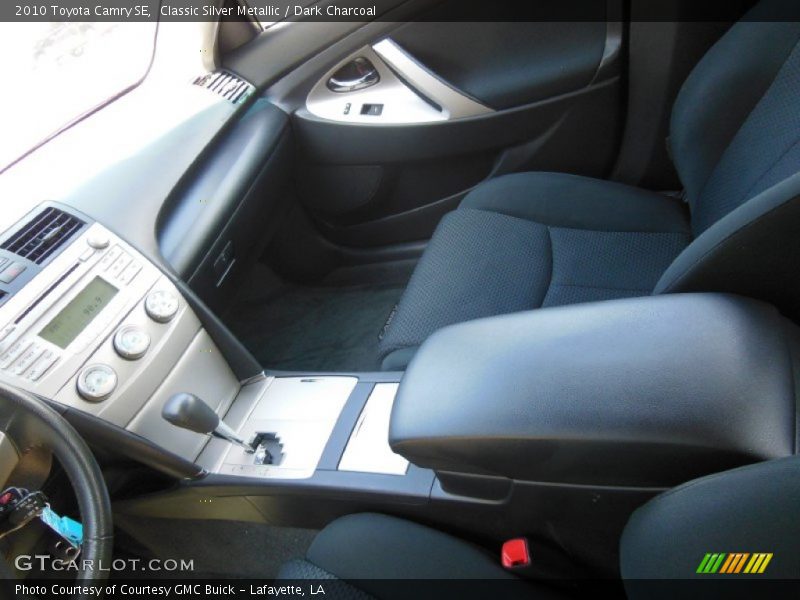 Classic Silver Metallic / Dark Charcoal 2010 Toyota Camry SE