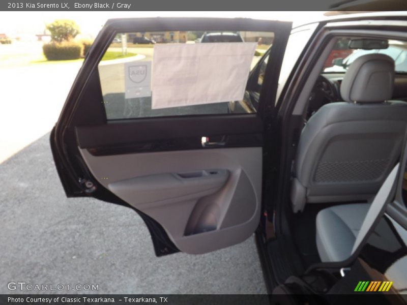 Ebony Black / Gray 2013 Kia Sorento LX