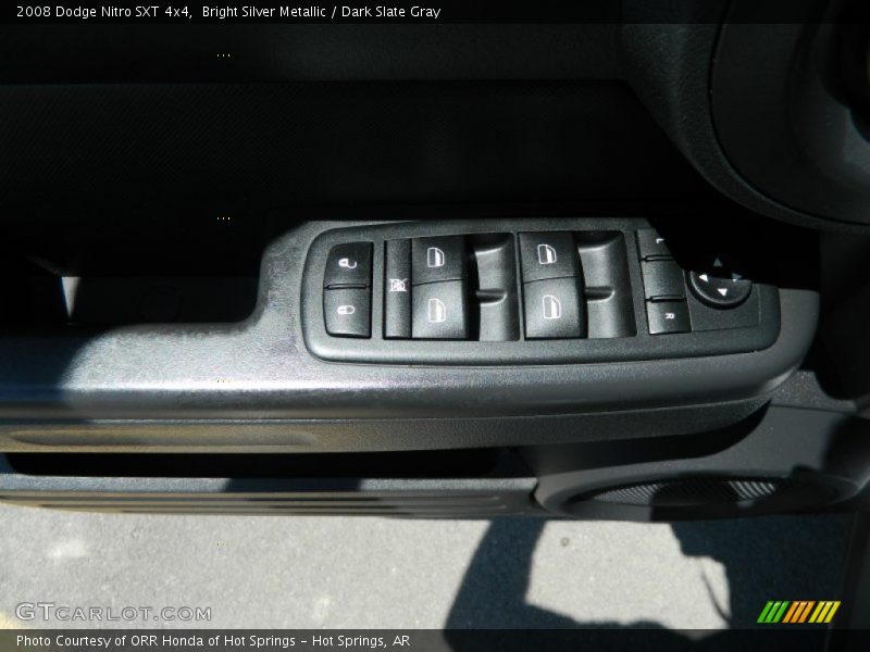 Bright Silver Metallic / Dark Slate Gray 2008 Dodge Nitro SXT 4x4