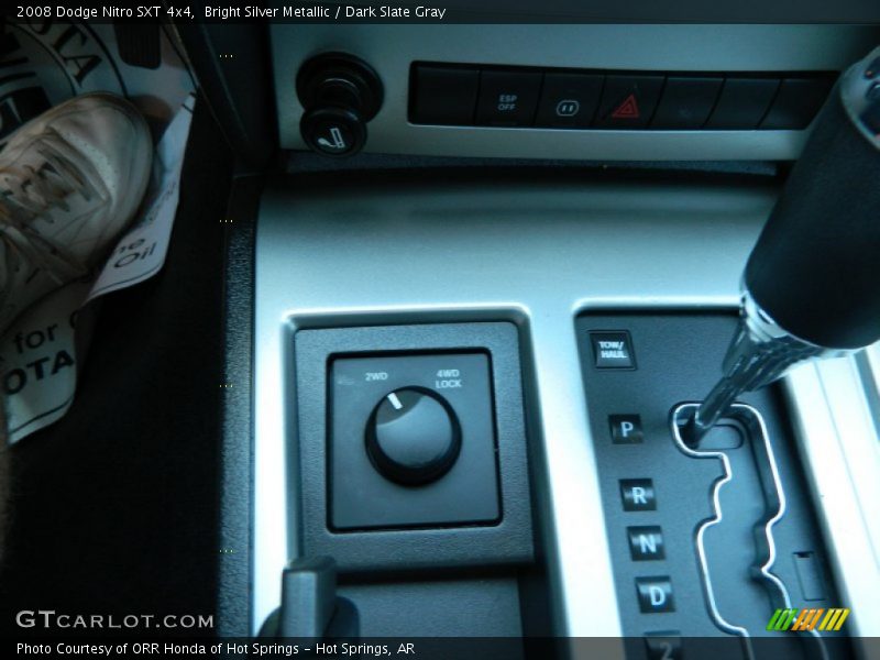 Bright Silver Metallic / Dark Slate Gray 2008 Dodge Nitro SXT 4x4