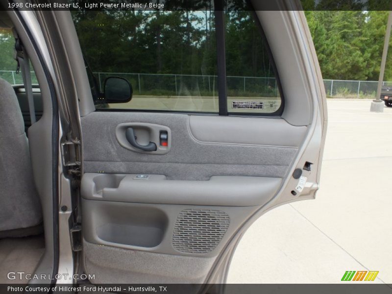 Door Panel of 1998 Blazer LS