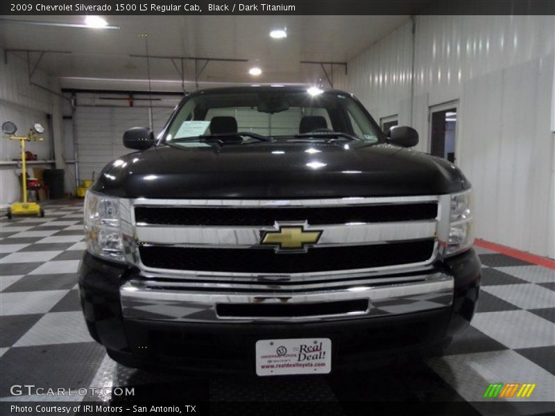 Black / Dark Titanium 2009 Chevrolet Silverado 1500 LS Regular Cab