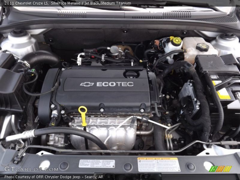 Silver Ice Metallic / Jet Black/Medium Titanium 2011 Chevrolet Cruze LS