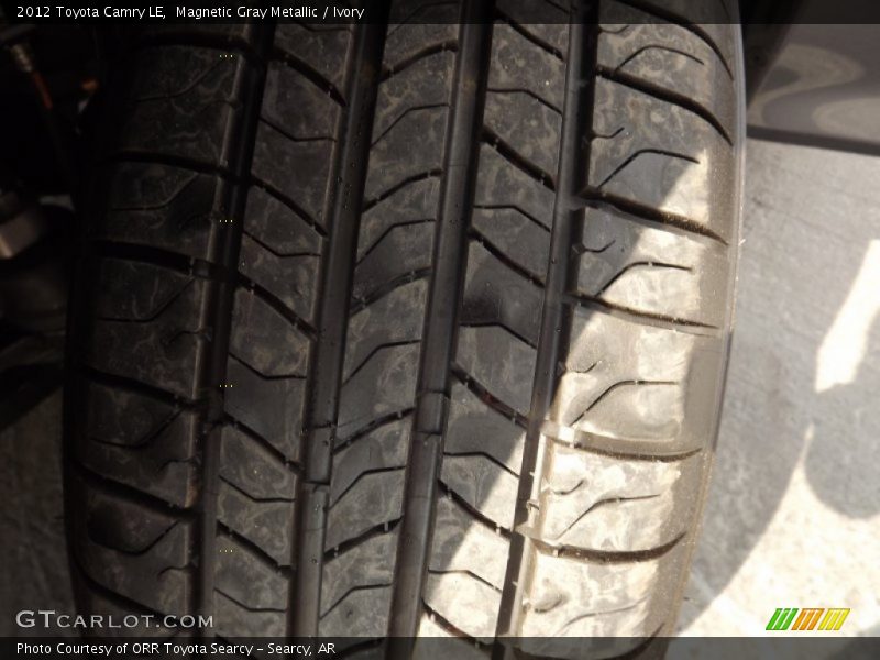 Magnetic Gray Metallic / Ivory 2012 Toyota Camry LE