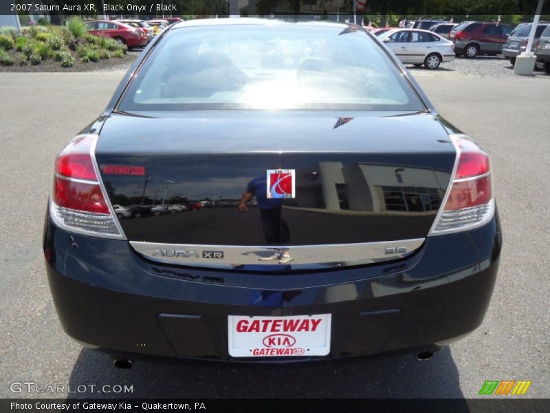 Black Onyx / Black 2007 Saturn Aura XR