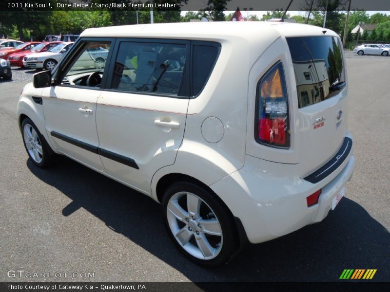 Dune Beige / Sand/Black Premium Leather 2011 Kia Soul !