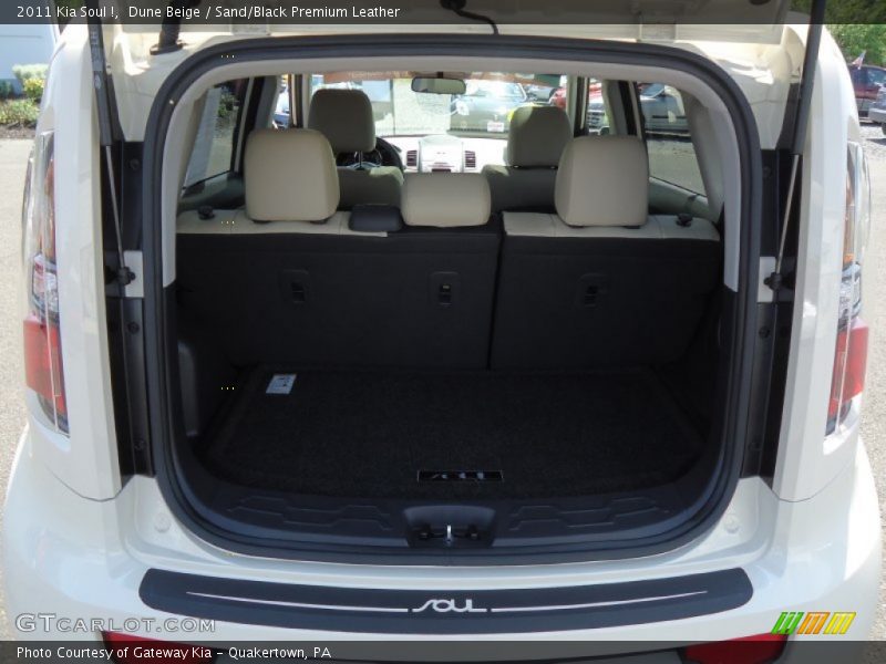 Dune Beige / Sand/Black Premium Leather 2011 Kia Soul !