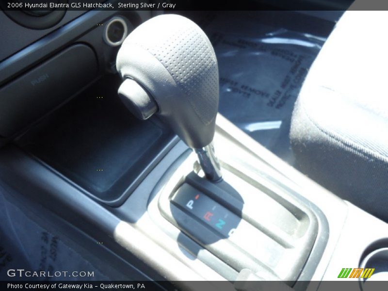 Sterling Silver / Gray 2006 Hyundai Elantra GLS Hatchback