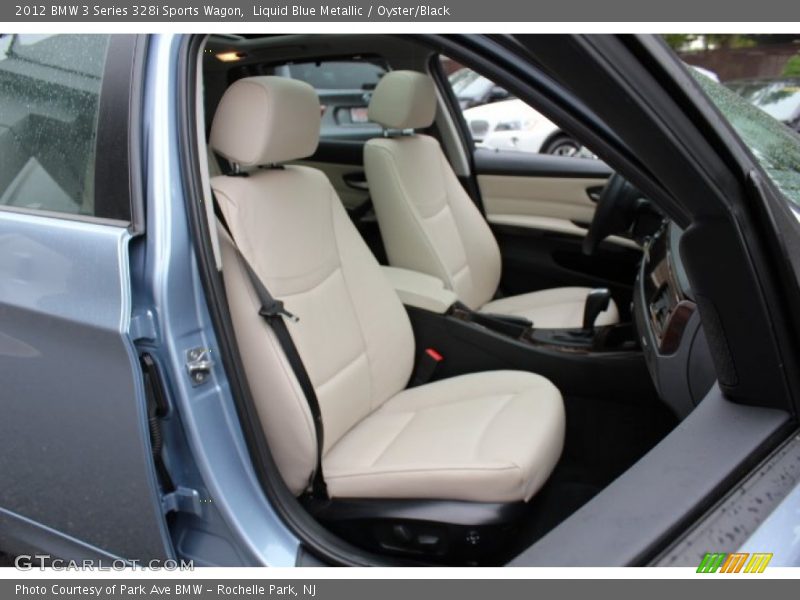 Front Seat of 2012 3 Series 328i Sports Wagon
