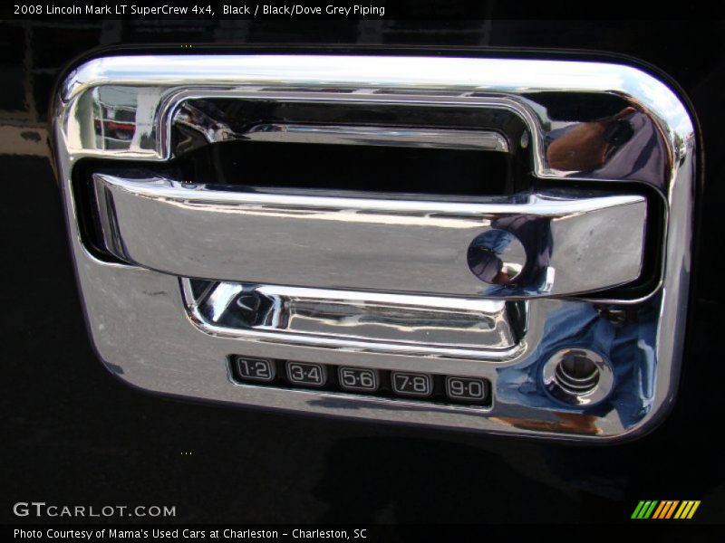 Black / Black/Dove Grey Piping 2008 Lincoln Mark LT SuperCrew 4x4