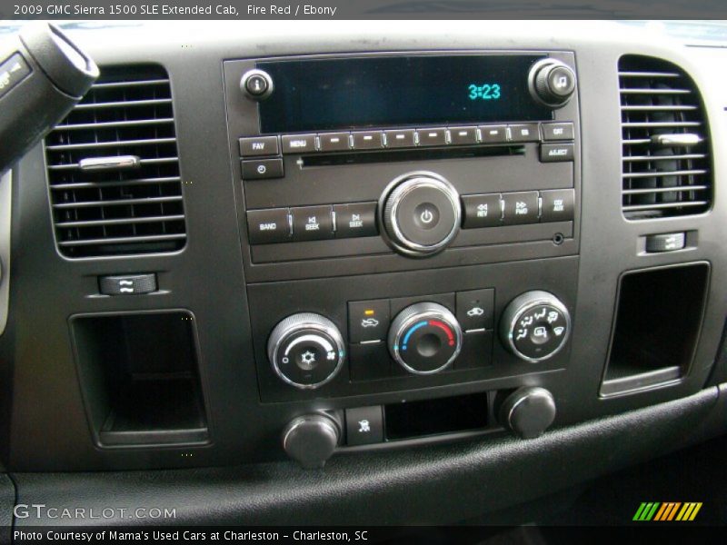 Controls of 2009 Sierra 1500 SLE Extended Cab