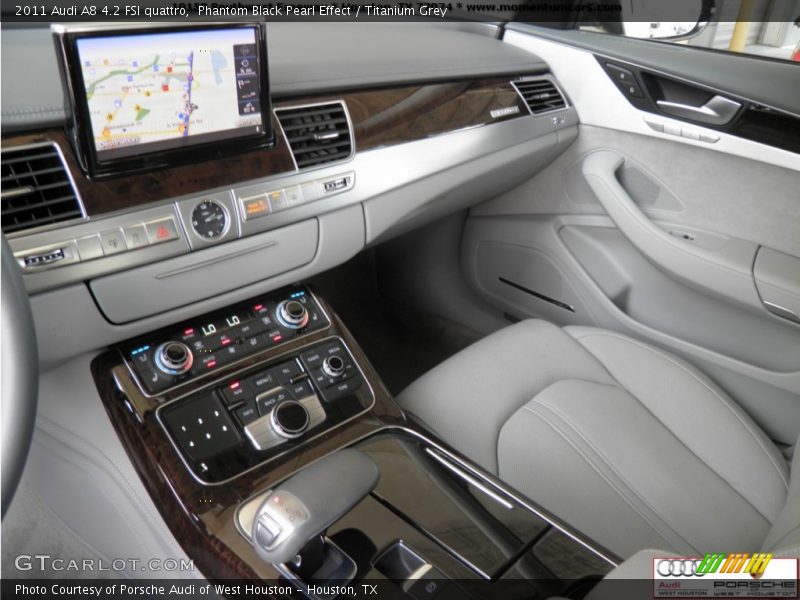 Phantom Black Pearl Effect / Titanium Grey 2011 Audi A8 4.2 FSI quattro