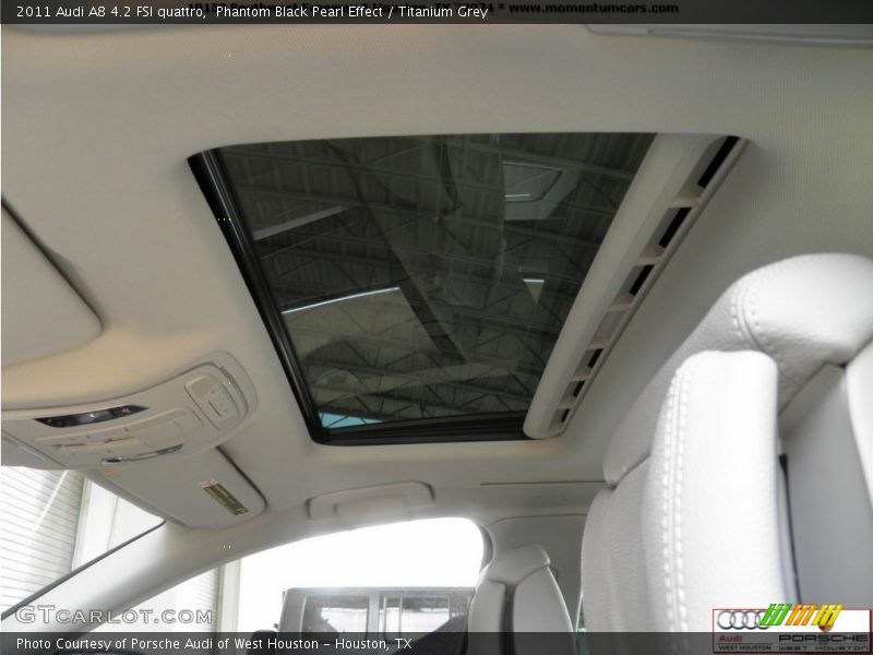 Phantom Black Pearl Effect / Titanium Grey 2011 Audi A8 4.2 FSI quattro