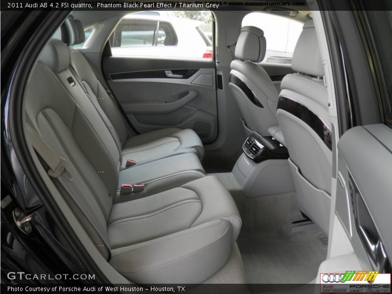 Phantom Black Pearl Effect / Titanium Grey 2011 Audi A8 4.2 FSI quattro
